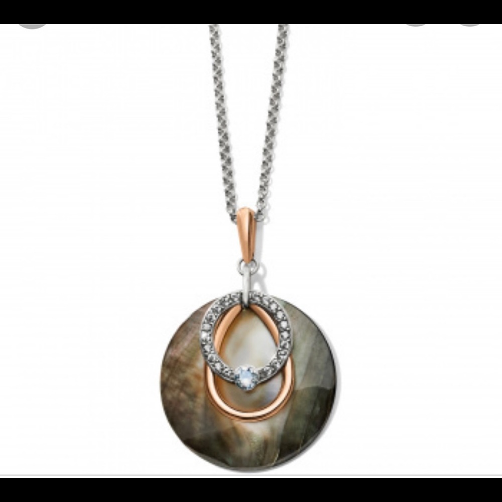 Brighton Neptune Shell necklace…. Never worn so like new